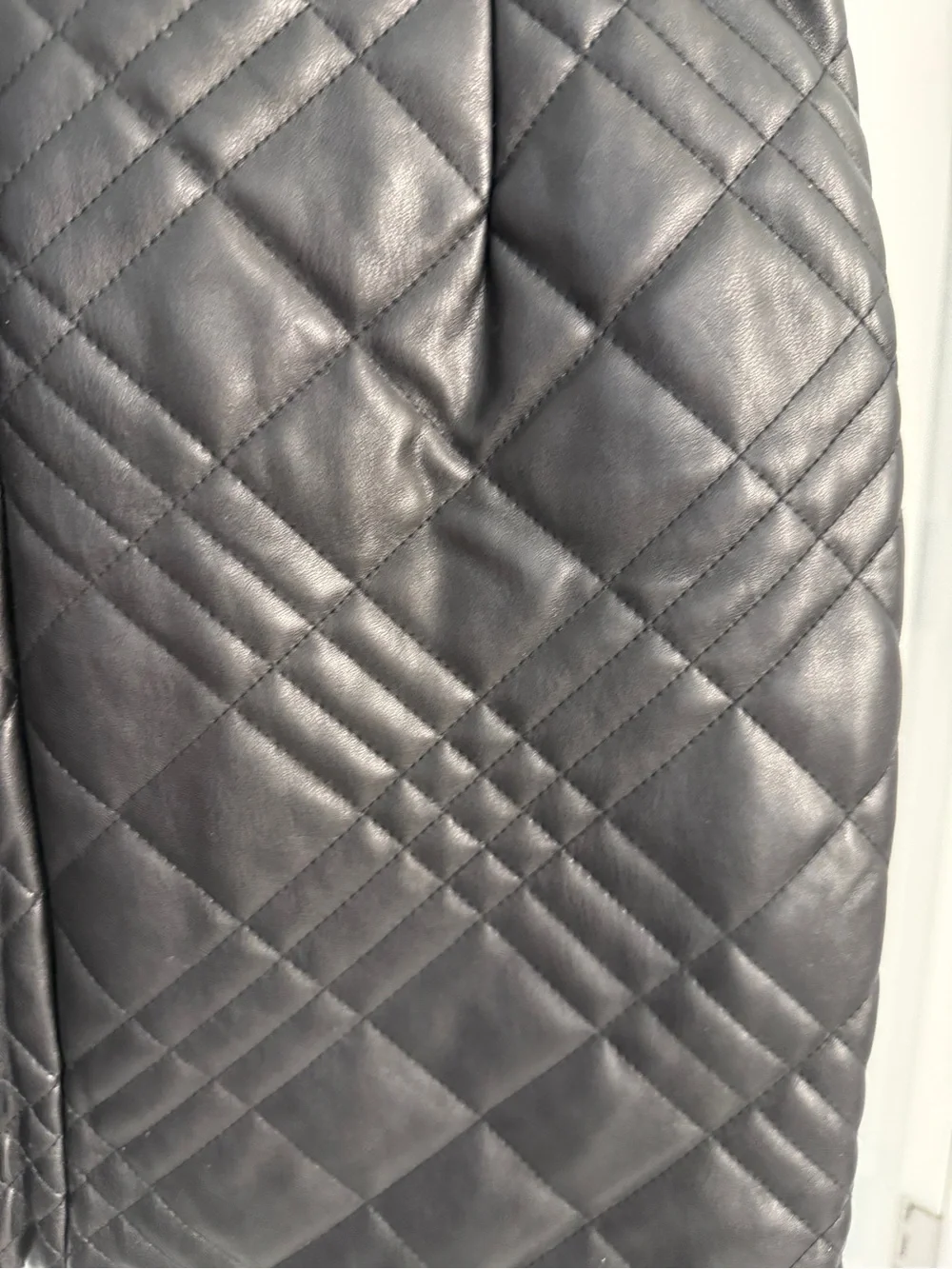 Milly size 10 Black Quilted Faux Leather Mini Skirt